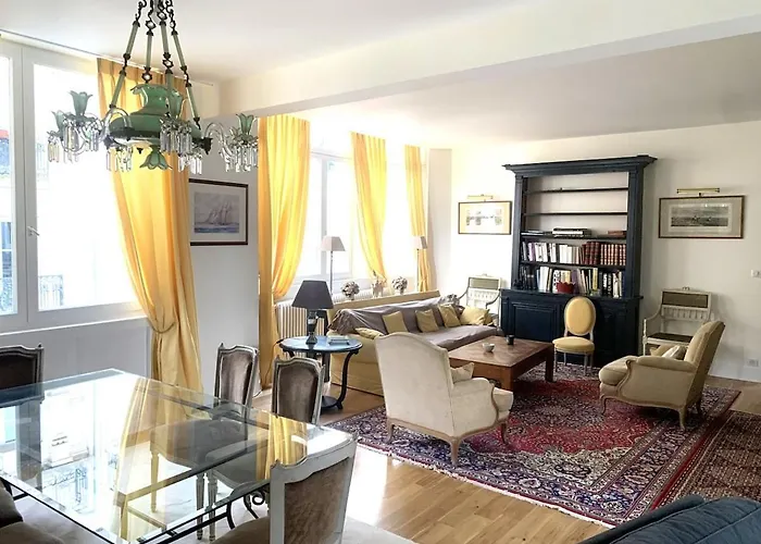 Paris 15, Beautiful 3 Bedrooms