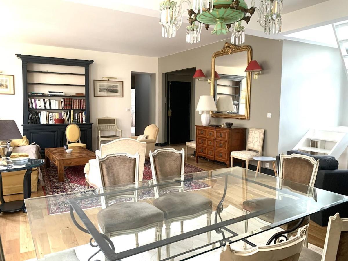 Appartement 15, Beautiful 3 Bedrooms Parijs