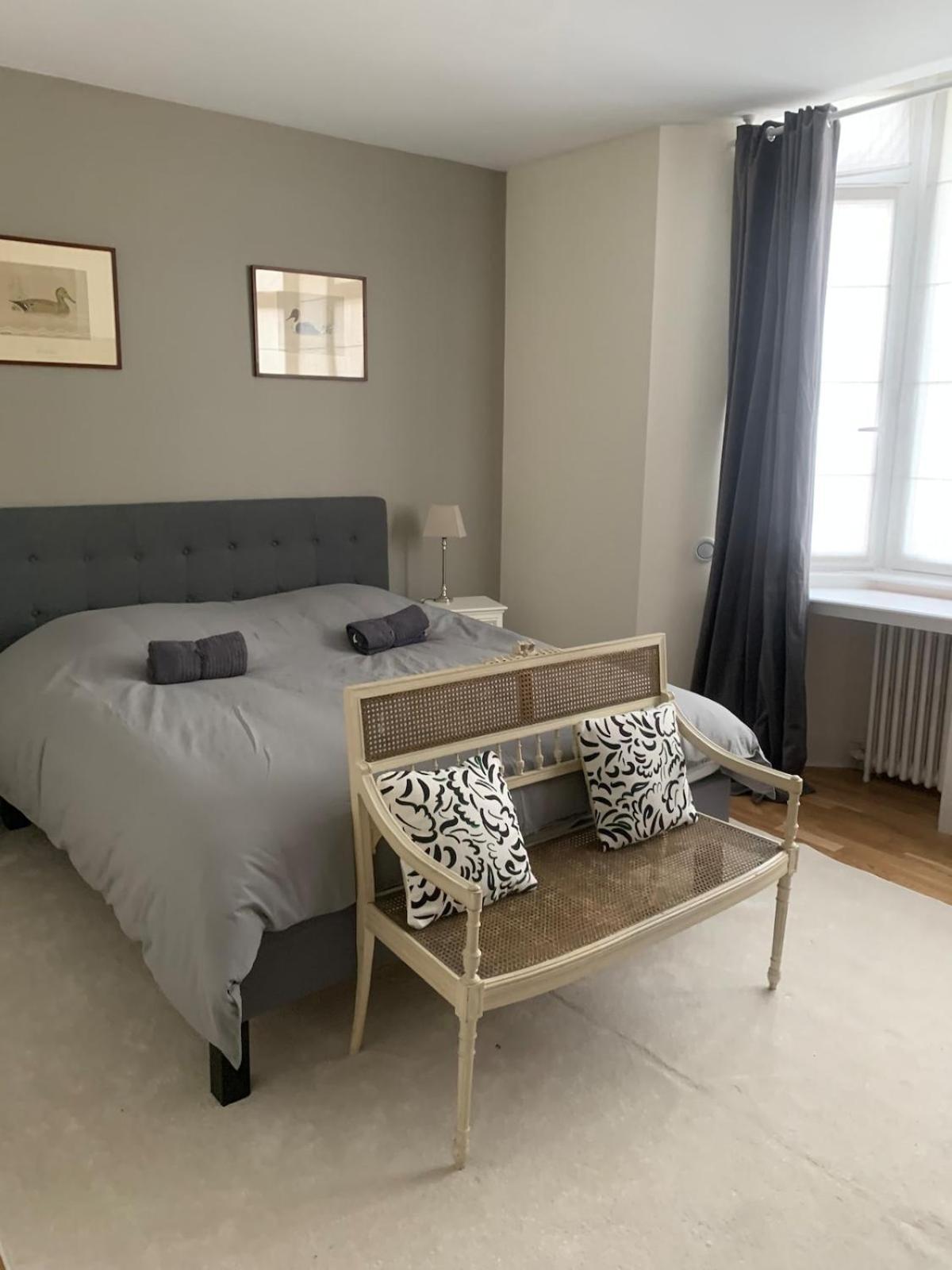 Appartement 15, Beautiful 3 Bedrooms *